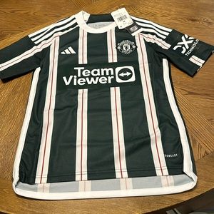 Kid's Replica adidas Manchester United Away Jersey 23/24